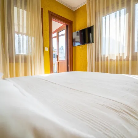 -villa Vildan- 12 Kisilik Oezel Havuzlu 6 Odali Case de vacanță Kemer