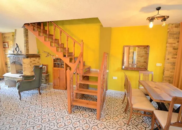 -villa Vildan- 12 Kisilik Oezel Havuzlu 6 Odali Дом отдыха